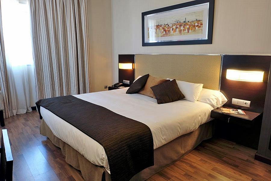 Hotel Asset Torrejon Torrejón de Ardoz Zewnętrze zdjęcie
