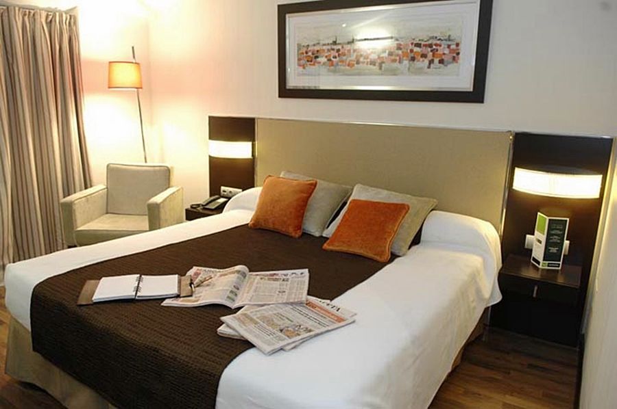 Hotel Asset Torrejon Torrejón de Ardoz Zewnętrze zdjęcie