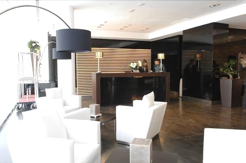 Hotel Asset Torrejon Torrejón de Ardoz Zewnętrze zdjęcie
